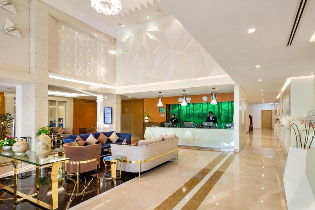 Royal Continental Hotel — 4