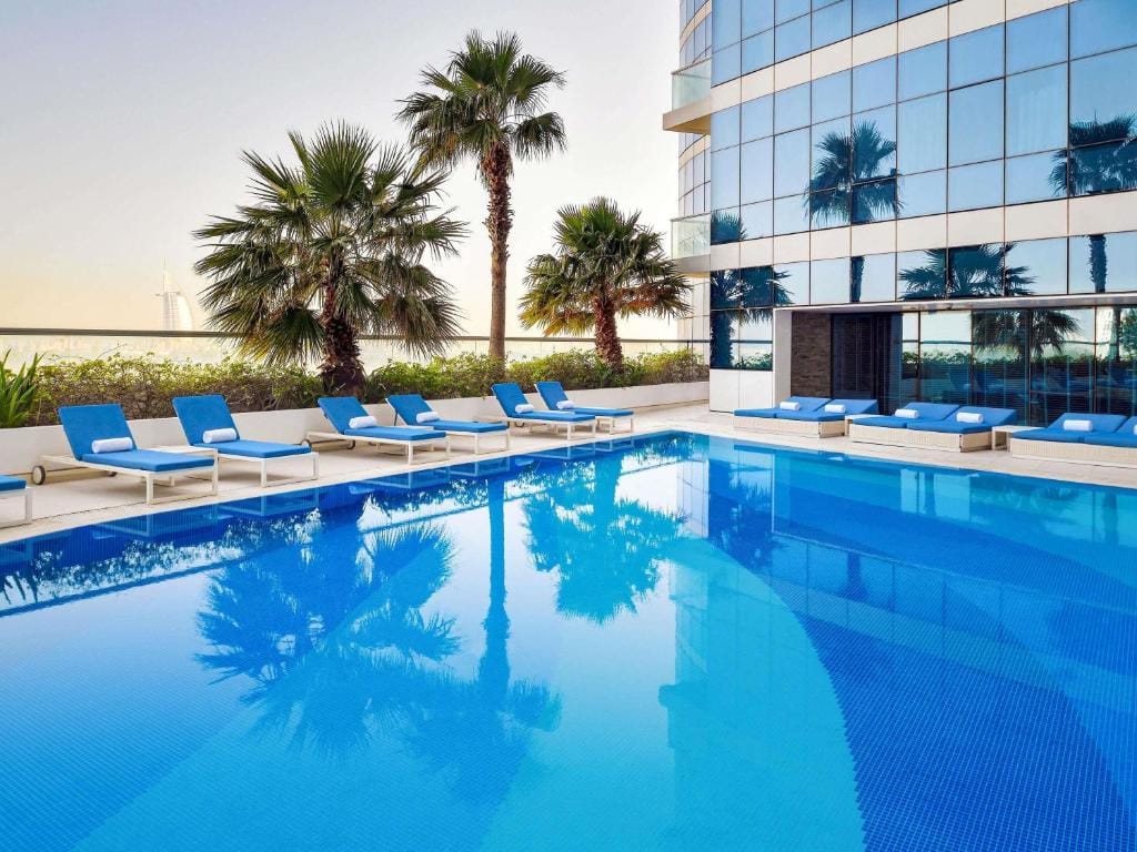 Novotel Dubai Al Barsha — 1