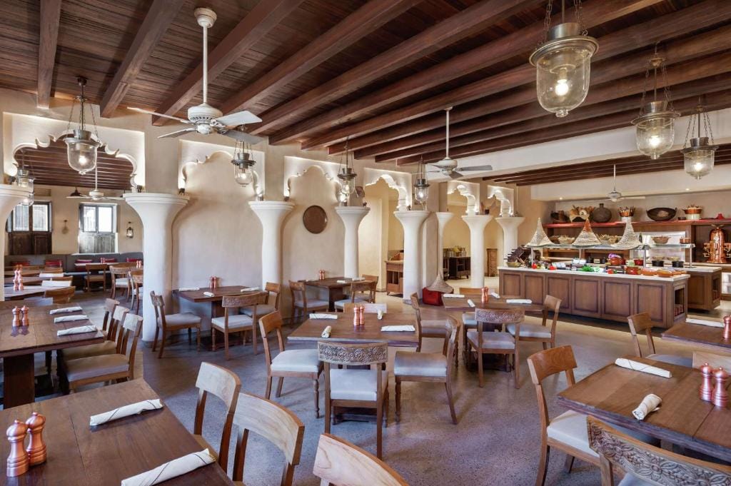 Al Seef Heritage Hotel Dubai, Curio Collection by Hilton — 4