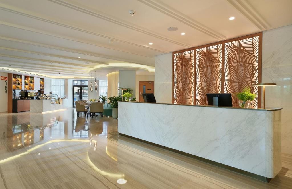 Arabian Park Dubai, an Edge by Rotana Hotel — 1