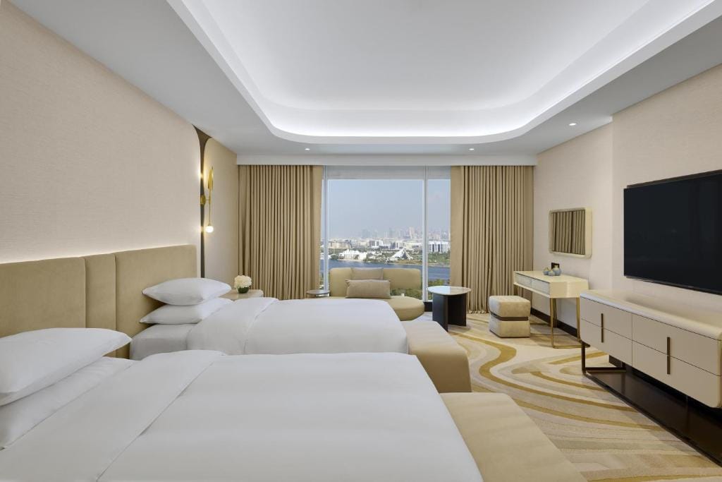 Grand Hyatt Dubai Resort & Waterpark — 3