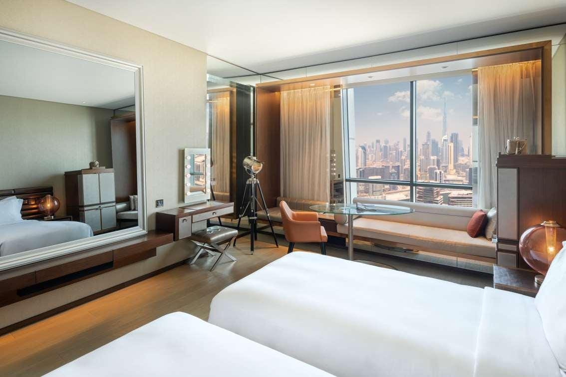 Paramount hotel Dubai — 1