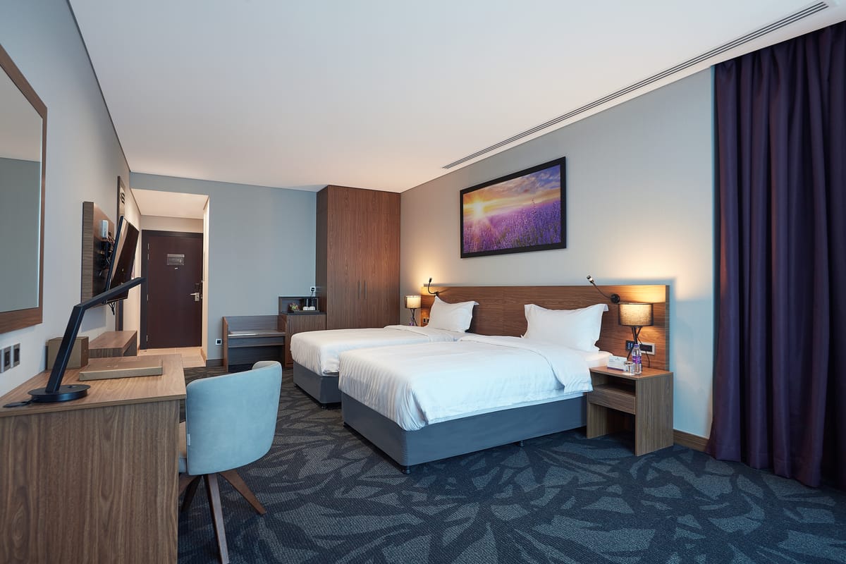 Park Regis Business Bay — 4