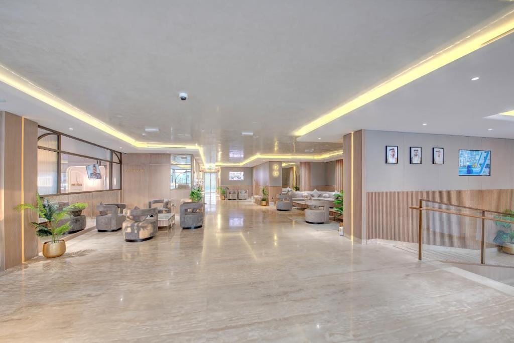 Regency Luxury Suites — 4