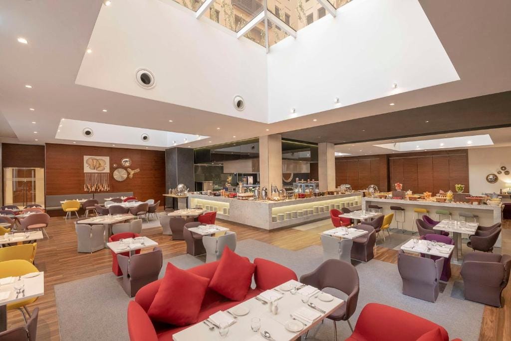 Hyatt Place Dubai Wasl District — 5
