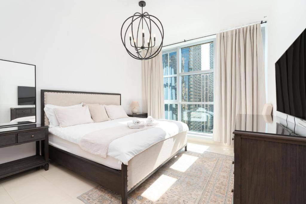 Downtown,Fountain view, nearBurj Khalifa,3 minutes walk to Dubai Mall — 2