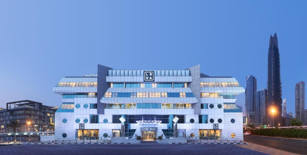Leva Hotel and Suites, Opposite Downtown — 1