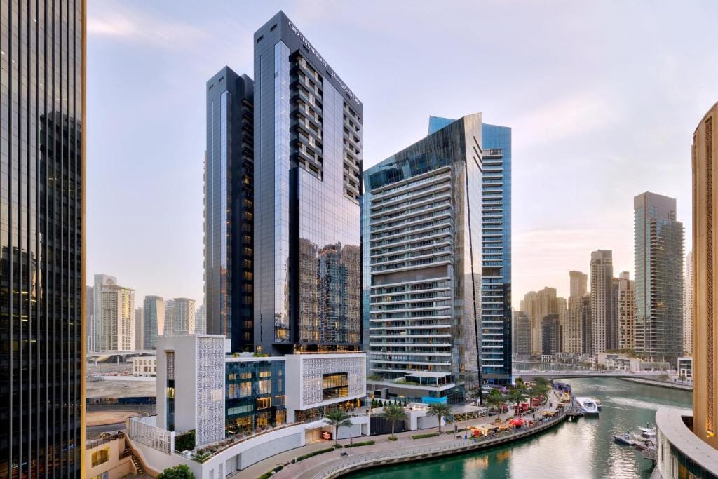 Crowne Plaza Dubai Marina by IHG — 1