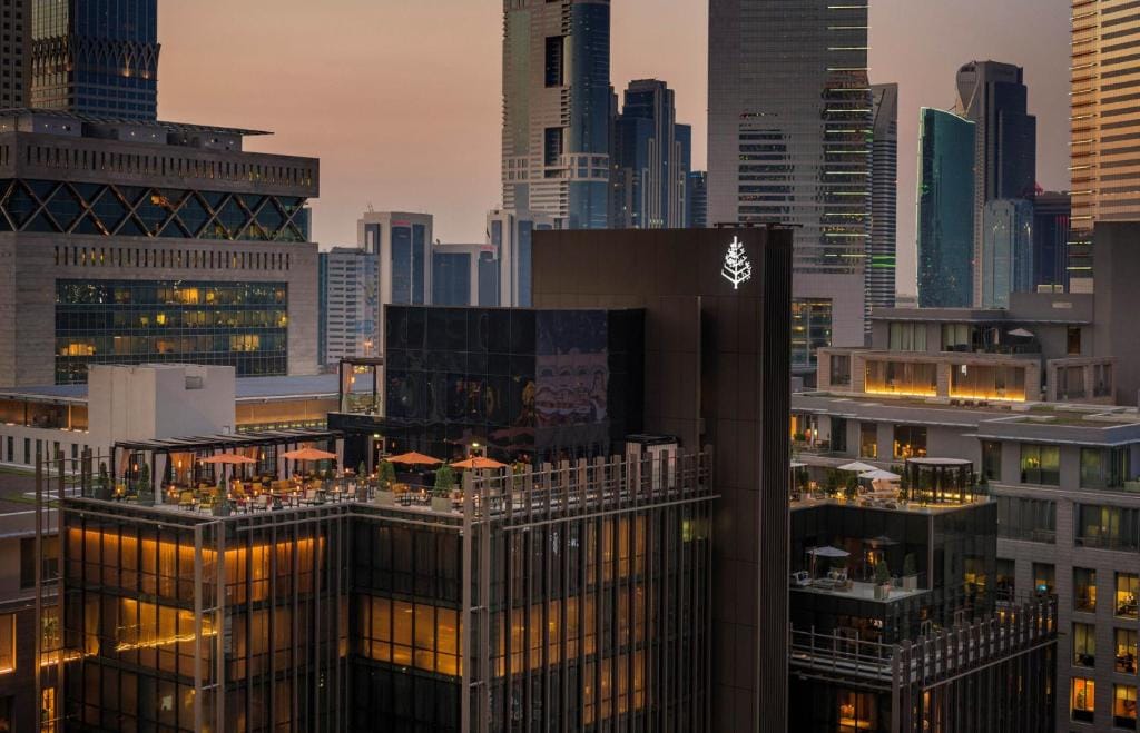 Four Seasons Hotel Dubai International Financial Centre — 2