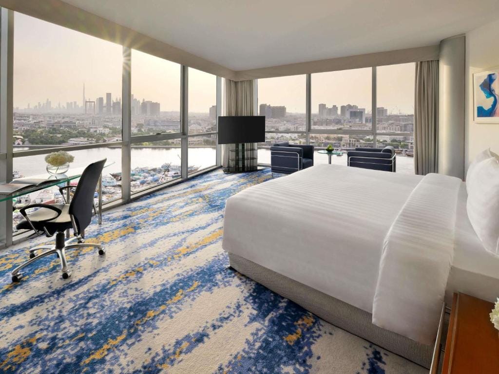 Mövenpick Dubai Creek — 3