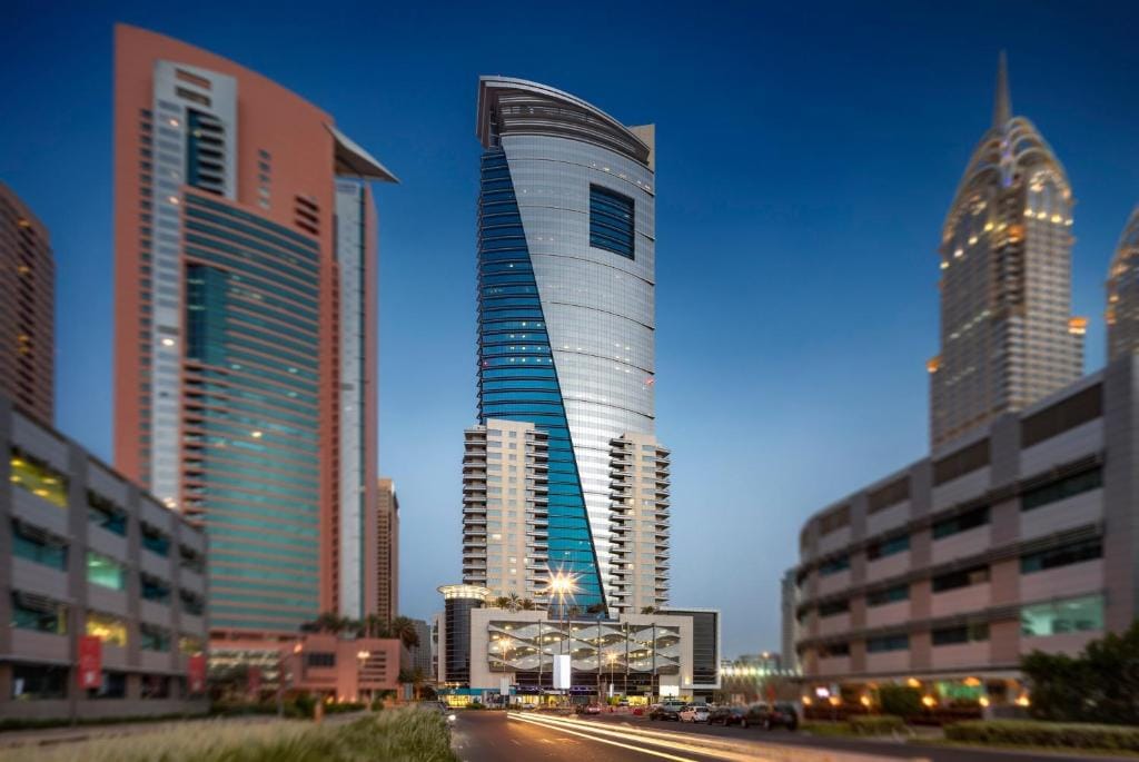 Staybridge Suites Dubai Internet City by IHG — 1