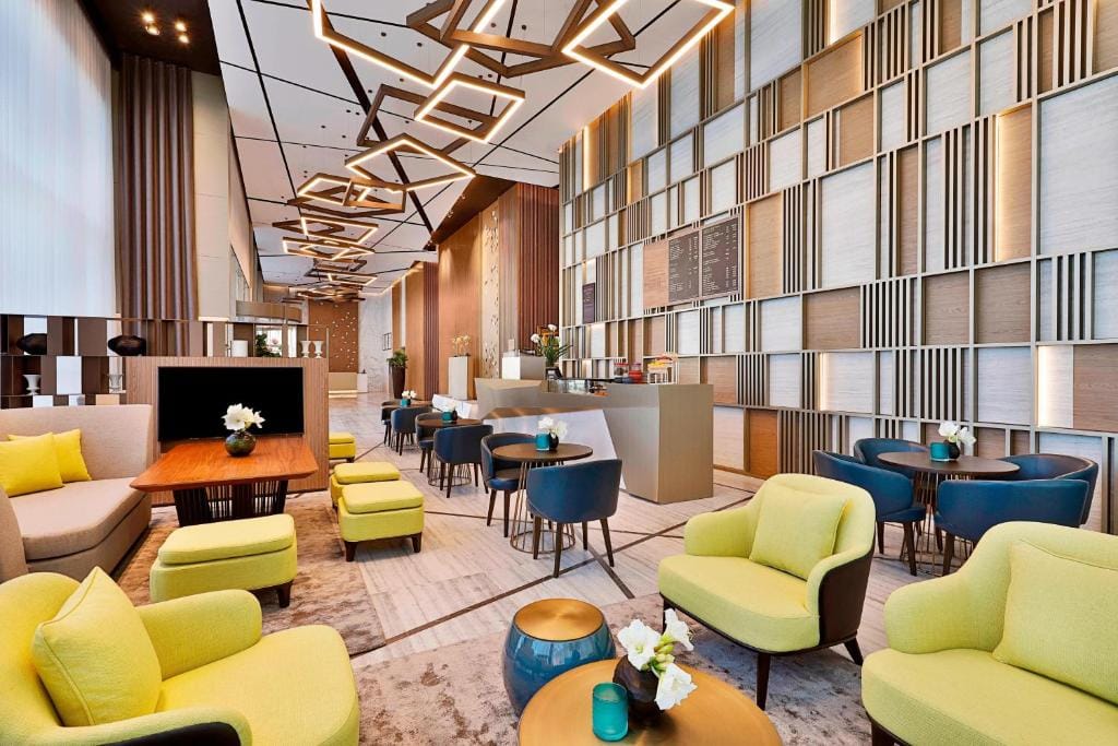 Courtyard by Marriott Dubai, Al Barsha — 1
