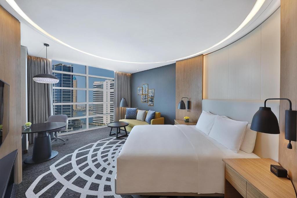 DoubleTree by Hilton Dubai - Business Bay — 2