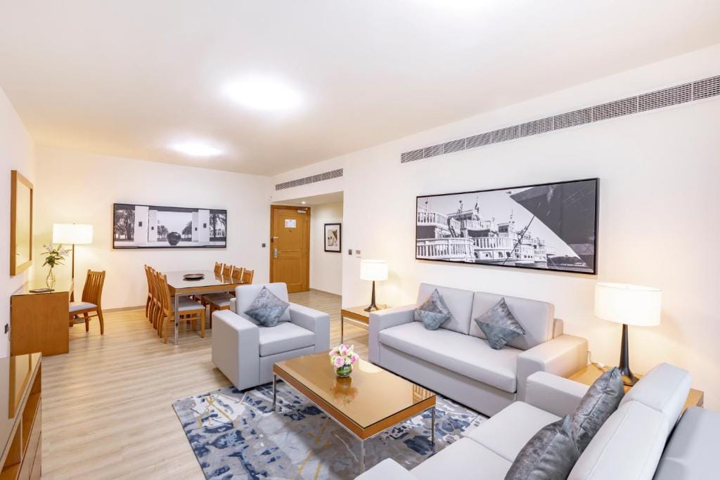 Golden Sands Suites — 5