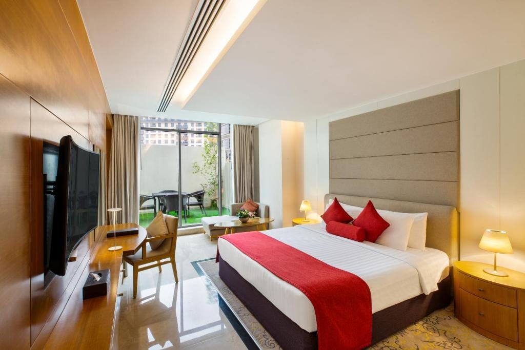 Royal Continental Hotel — 2
