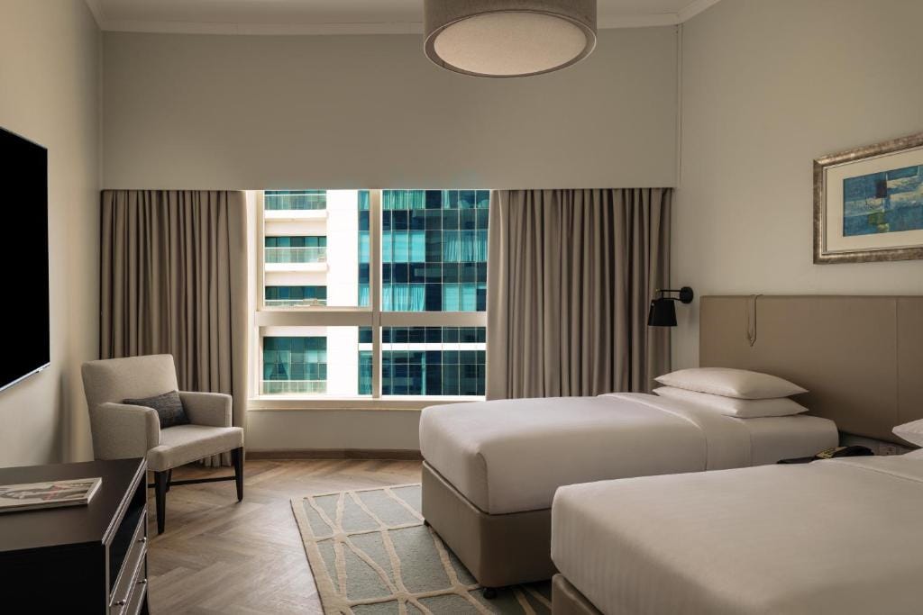 Dubai Marriott Harbour Hotel And Suites — 4