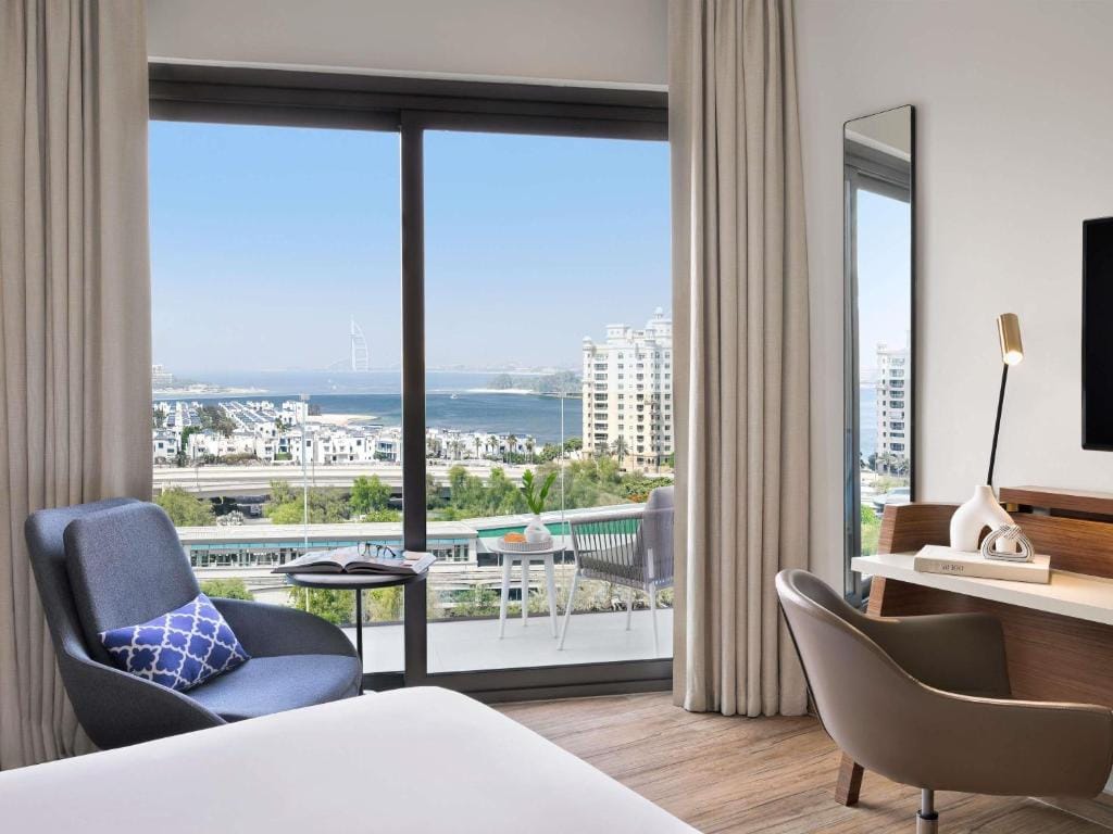 Adagio Premium The Palm — 2