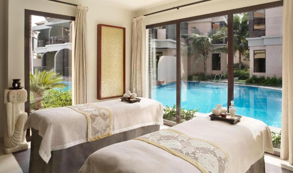 Luxury Holiday Home, Spacious 1 bedroom, Burj Alarab full ocean view, located in Anantara the palm, Palm Jumeirah, Dubai — 2