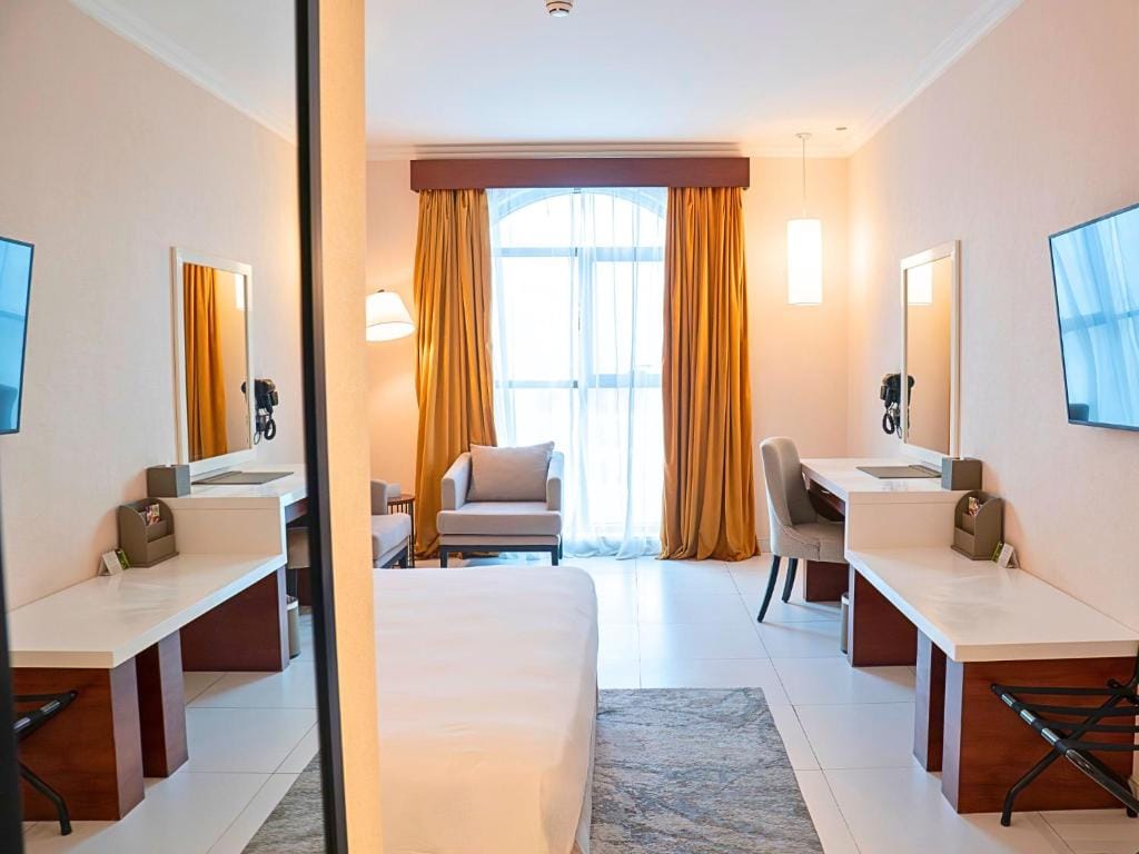 Asma Hotel Al Barsha — 5
