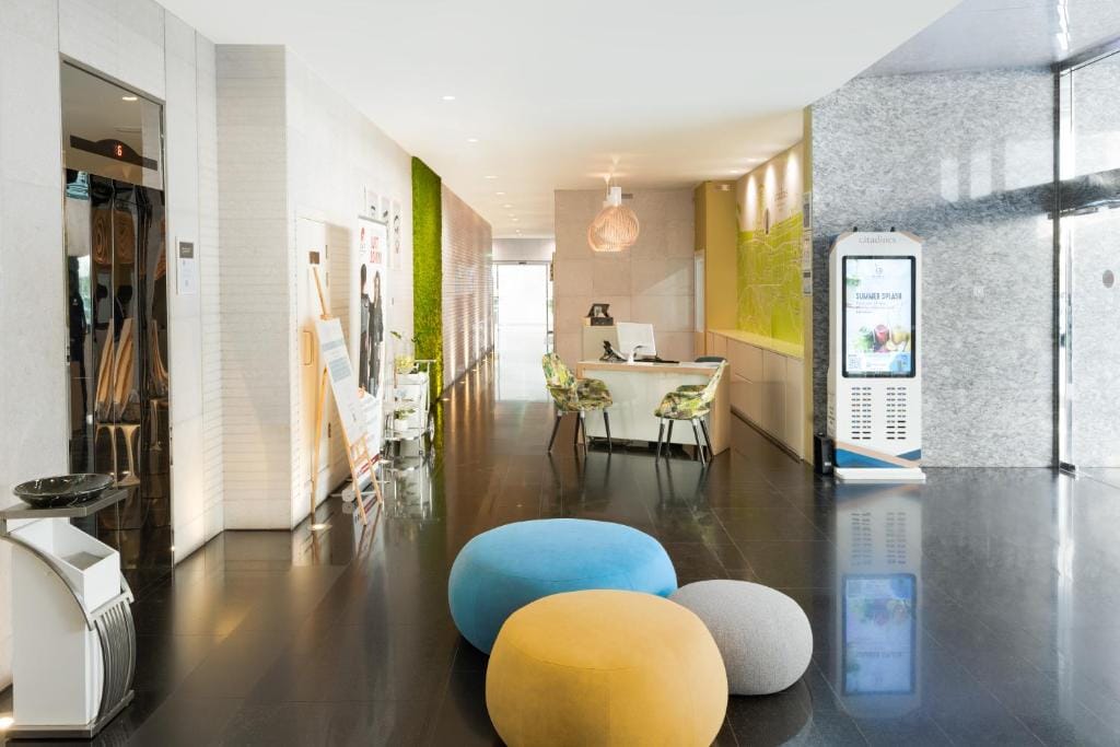 Citadines Metro Central Dubai — 2