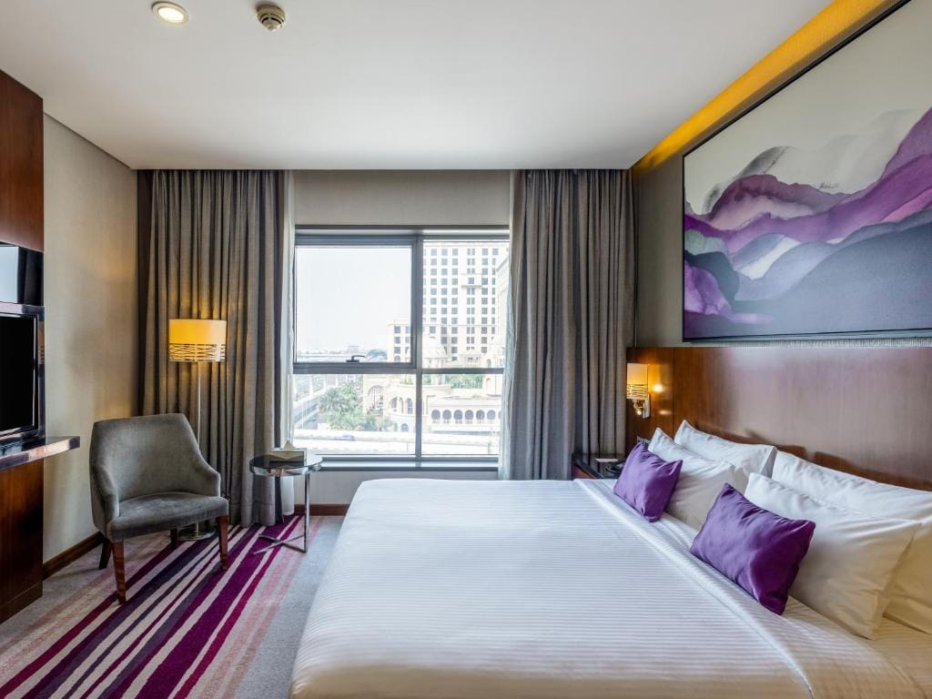 Flora Al Barsha Hotel At The Mall — 2