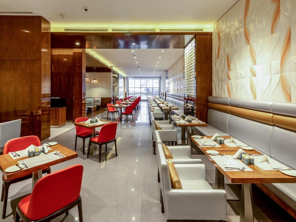 Flora Al Barsha Hotel At The Mall — 4