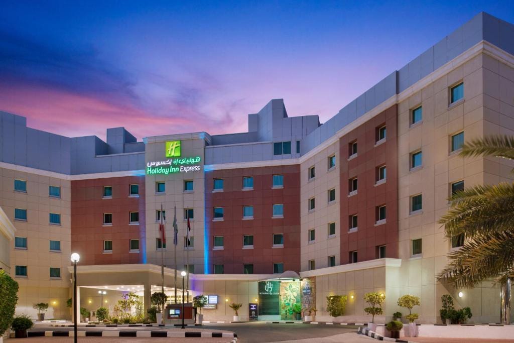 Holiday Inn Express Dubai Internet City by IHG — 1