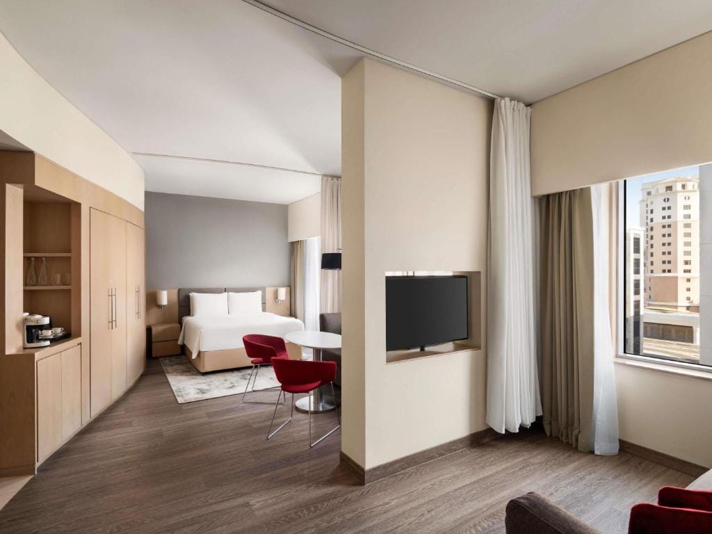 Novotel Suites Mall Avenue Dubai — 4