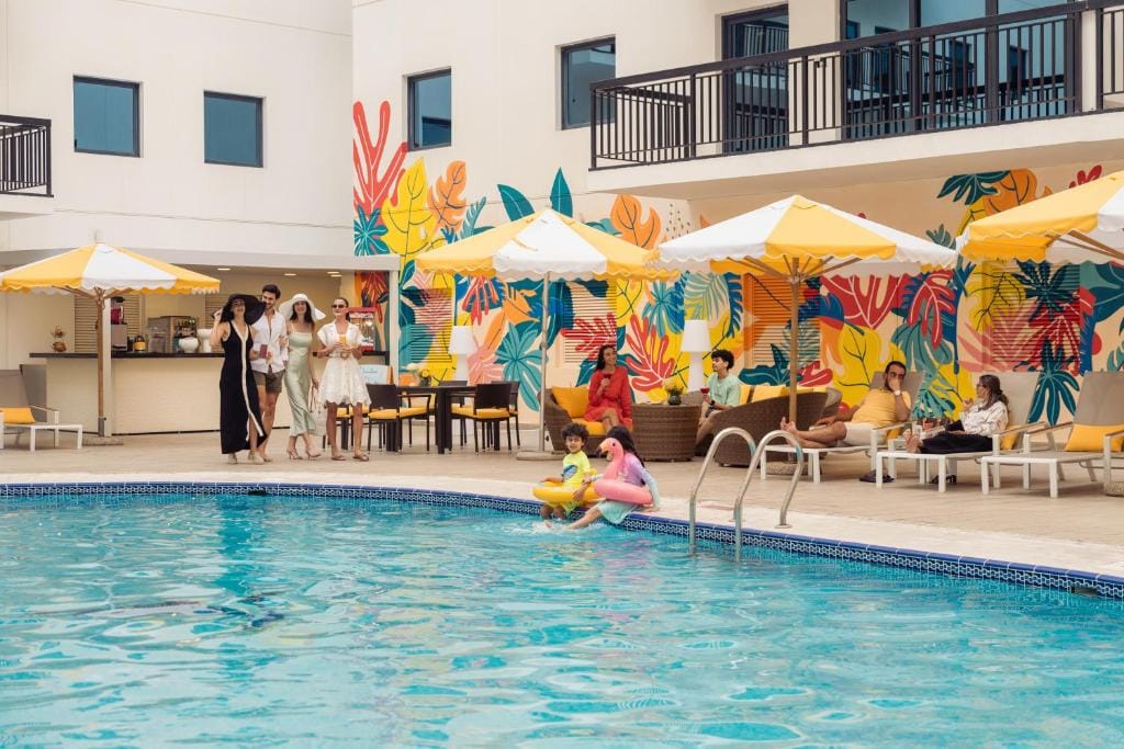 Golden Sands Suites — 1