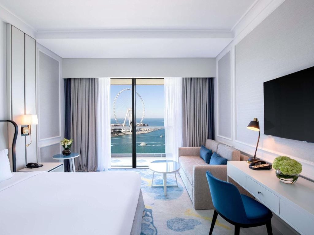 Sofitel Dubai Jumeirah Beach — 1