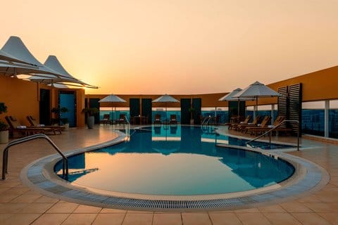 Four Points by Sheraton Bur Dubai — 1