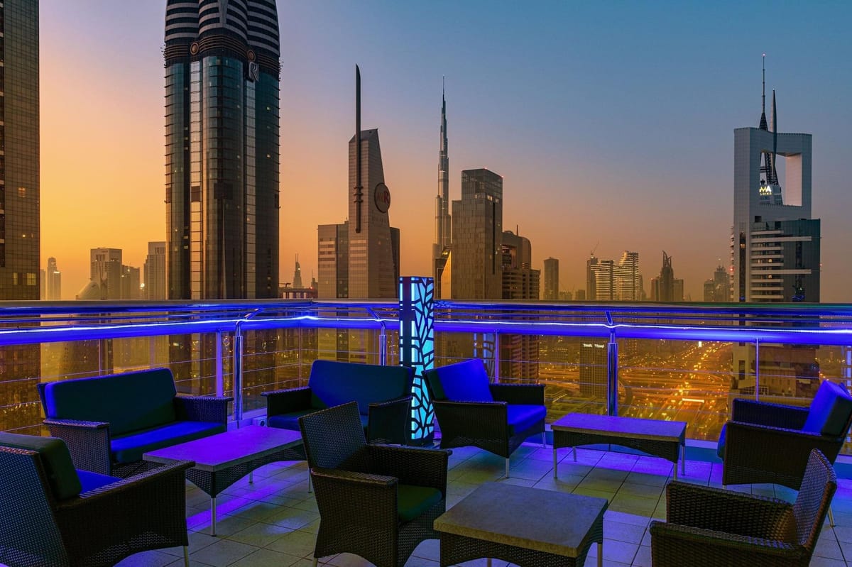 Four Points by Sheraton Sheikh Zayed Road, Dubai — 5