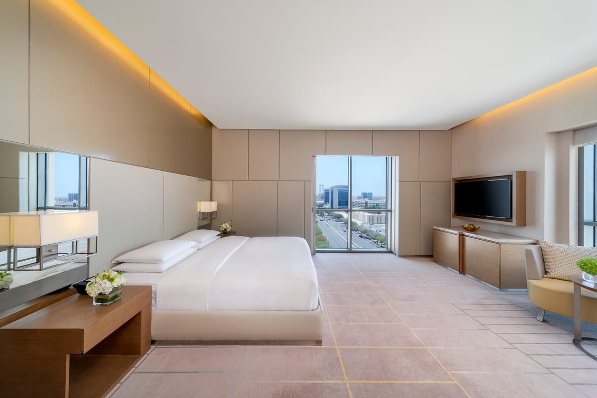 Hyatt Regency Dubai Creek Heights — 1