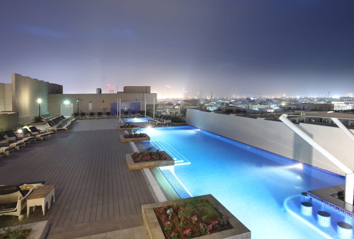 Metropolitan Hotel Dubai — 1