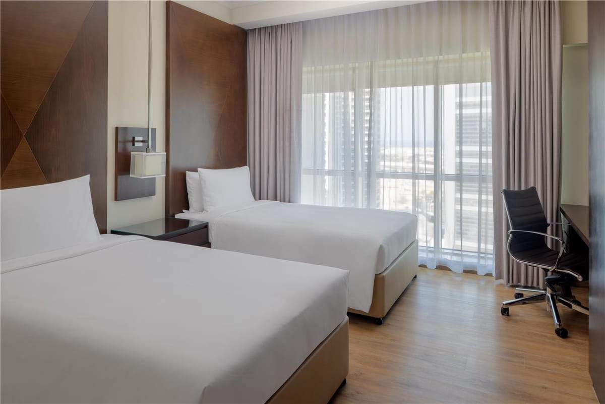 Radisson Blu Hotel, Dubai Barsha Heights — 1