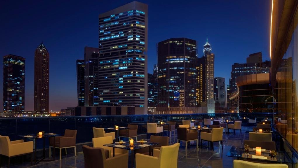 Radisson Blu Hotel, Dubai Waterfront — 1