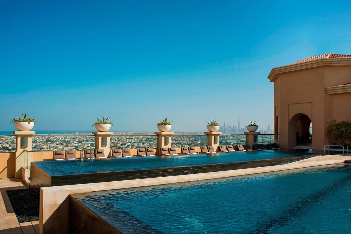 Sheraton Mall of the Emirates Hotel, Dubai — 5